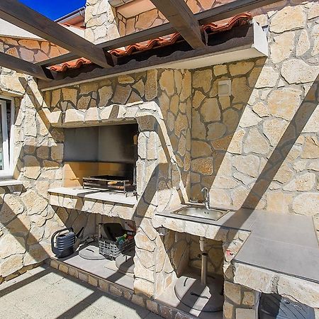 Riva 2 Apartment Krapanj Luaran gambar
