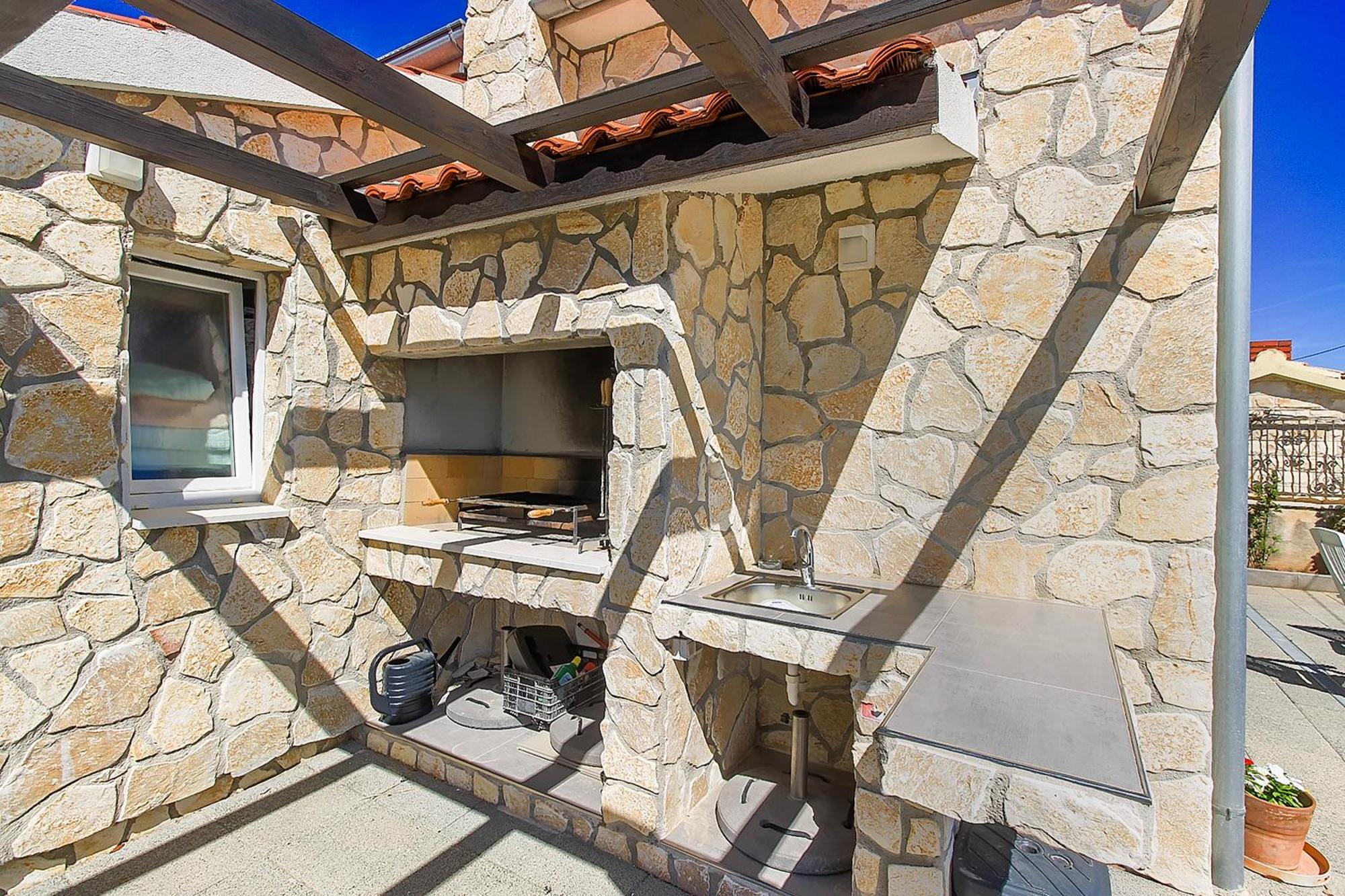 Riva 2 Apartment Krapanj Luaran gambar